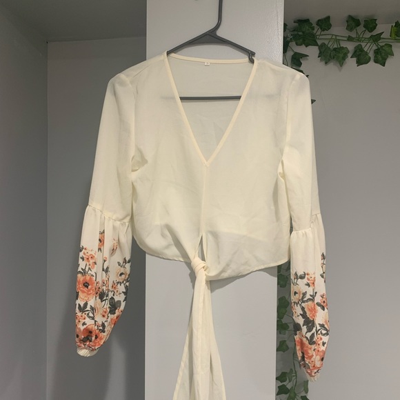 Crop Top - Picture 1 of 1